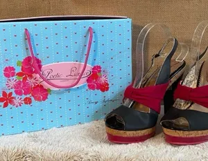 Unbranded Women's Pink Courts thumbnail 1