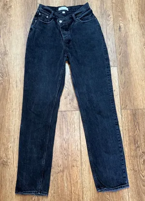 Abercrombie & Fitch Curve Love The Dad High Rise Jeans 25/0L Black Grunge Faded thumbnail 1