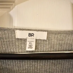 BP. grey v-neck ribbed sweater thumbnail 2