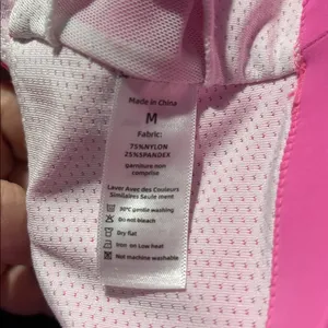 Running Girl Vivid Pink Scoop Neck Strappy Sports Bra Mesh Lined Sz M No Pads thumbnail 6