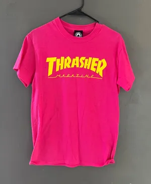 Thrasher Magazine Graphic T-Shirt Hot Pink Yellow Logo Skate Tee Womens Small thumbnail 1