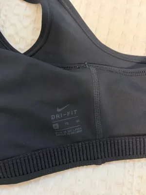 Women’s Nike Dri-Fit Sports Bra thumbnail 3