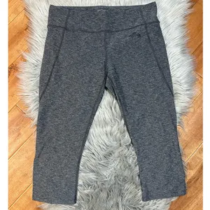 THE NORTH FACE MOTIVATION CROP LEGGINGS WOMEN'S Size Large thumbnail 2