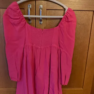 ARITZIA Sunday Best thumbnail 2