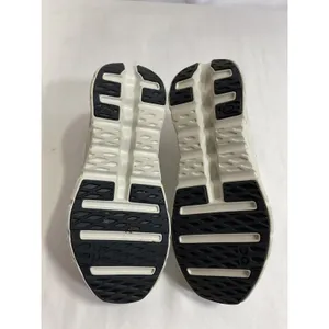 On Cloudtilt Low Top White Polyester Sneakers Size 9 *FIRM ON PRICE. thumbnail 6