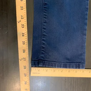 LL‎ Bean Classic Fit Straight Leg Jeans Womens 10 Reg Dark Indigo Blue 284078 thumbnail 10