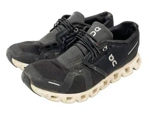 On Cloud 5 Women’s Size 8 Black White Running Sneakers Tennis Shoes Lace thumbnail 1