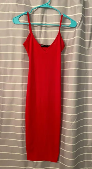 Pretty Little Thing Bodycon Dress thumbnail 9