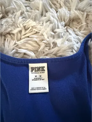 PINK - Victoria's Secret tank top thumbnail 2