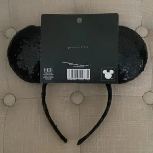 Disney Black Sequin Ears with Silver Bow thumbnail 2