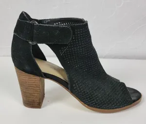 Marc Fisher Deztin Womens Sandals Size 8.5 Black Suede Peep Toe Cutout Heels thumbnail 1