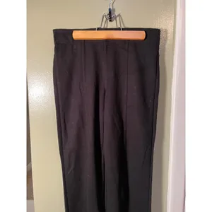 HUE Women's Size Medium Pontease Cropped Flare Pant Black Pull On Stretch U23544 thumbnail 4