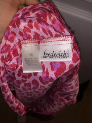 Tank Tops Size M thumbnail 2