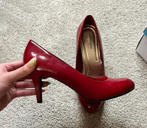 Comfort plus Red Heels thumbnail 3
