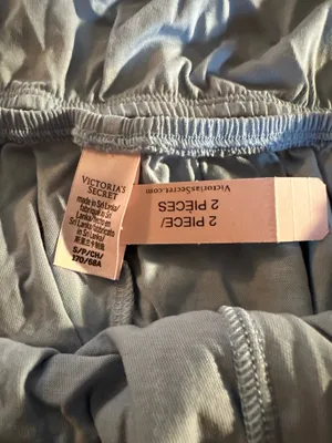 Victoria’S Secret 2 Piece Sleep Set thumbnail 3