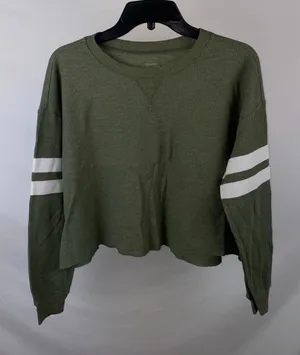 Hollister sweater thumbnail 1