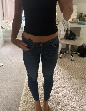 7 For All Mankind Skinny Jeans thumbnail 1