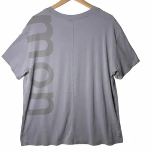 Lululemon All Yours Tee Gray Graphic Print Relaxed Fit Women’s size 12/14 thumbnail 2