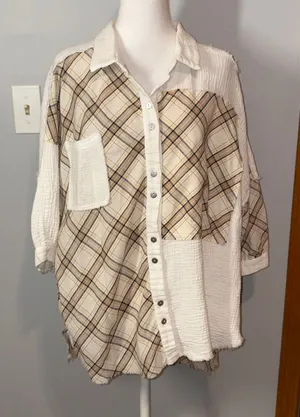 POL Plaid Button-Up Top Raw Hem gauzy‎ oversized Patchwork Shirt Small thumbnail 1