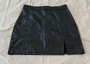 Amazon Skirt Black thumbnail 1