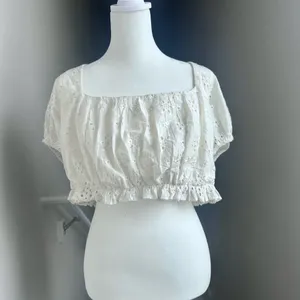 NWT Lovers + Friends Boho Eyelet Cropped White Leah Top Size‎ XL thumbnail 2