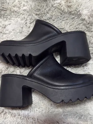 Vintage Style Unionbay "Amber" Black Chunky Platform Clogs - Size 7.5M thumbnail 6
