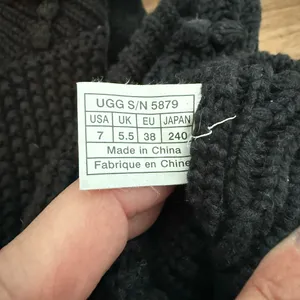 UGG Black Cable-Knit Boots Sz 7 thumbnail 3