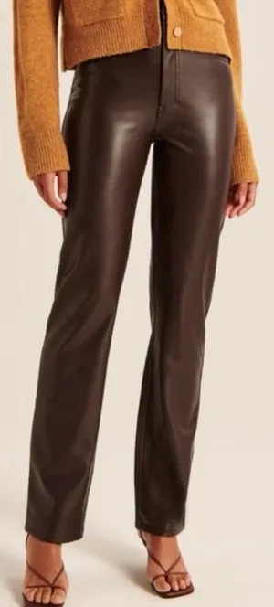 Abercrombie Dark Brown Ultra high Rise Brown 90s straight leg 16 short thumbnail 1