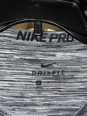 Nike Women's Grey Marled Long-Sleeve Performance Top thumbnail 3
