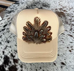 Western feather trucker hat Tan thumbnail 1