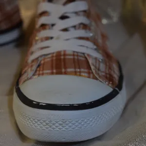 Classic Basketball Sneakers Shimmering Plaid Bronze, Size 9 thumbnail 7