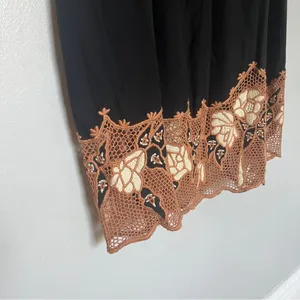Vintage Embroidered Floral Hem Elastic Waist Skirt Black Large thumbnail 6