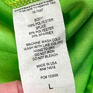 New! NWT Race Women’s Green Short Sleeve Zip Up Lightweight Jersey Large thumbnail 8