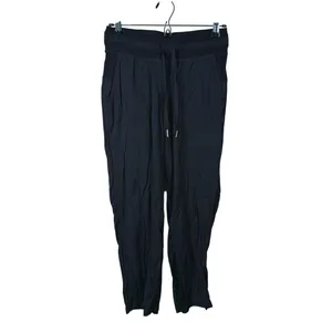 Lululemon Dance Studio Mid Rise Crop Pants Size 4 Black Athleisure Workout Gym thumbnail 2