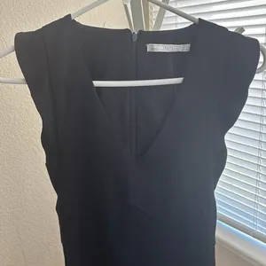 Zara Trafuluc black ruffle sleeves dress thumbnail 2