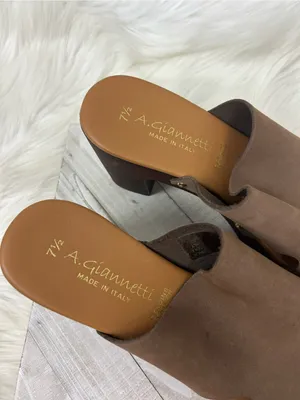 A.Giannetti Genuine Leather Heeled Mules Sandals Size 7.5 thumbnail 3