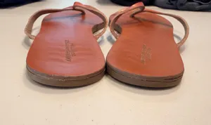American Eagle Outfitters pp | women’s leather flip flop sandals. Size: 8 thumbnail 4