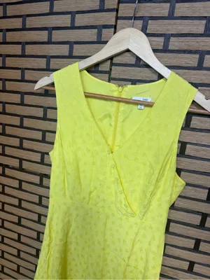 A Loves A Yellow Floral Dress Size XS thumbnail 3