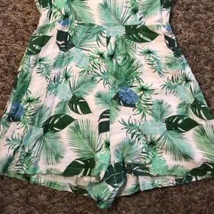 DO+BE leaf floral romper thumbnail 5