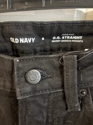 Women’s Old Navy Black Jeans thumbnail 2