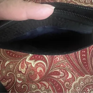 Tommy Hilfiger Wristlet Front Pocket Inner Zip Pocket Black Size Small thumbnail 6