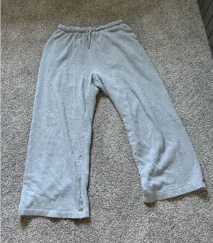Wide-Leg Sweatpants Old Navy thumbnail 1