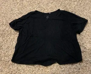 PacSun Crop Top thumbnail 1