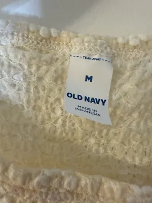 Old Navy Fitted Short-Sleeve Lace Top Cream Women’s Medium  thumbnail 4