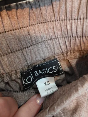 Koi Basics Scrub Pants Brown Size undefined thumbnail 3