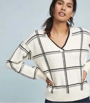 Moth Anthropologie Black White Windowpane Plaid V-Neck Sweater Size Medium thumbnail 1