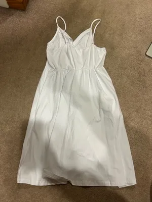 White Spaghetti Strap V thumbnail 4
