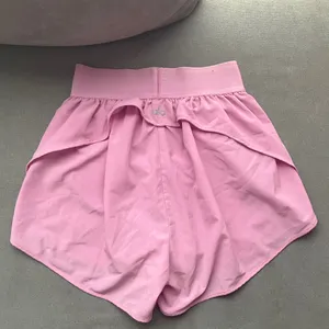 Alo Yoga Match Point Short Candy Heart Pink XXS thumbnail 8