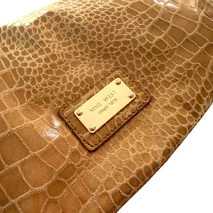 Nine West‎ Clutch Bag Women Tan Croc Embossed Foldover Classic Minimalist Preppy thumbnail 3