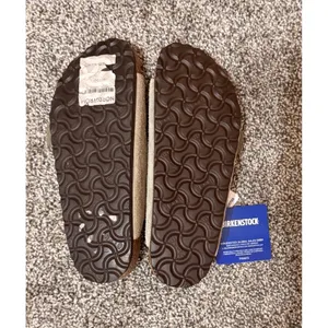 Birkenstock Arizona Soft Footbed Sandals Women's EU 36 US 5-5.5 Taupe Suede thumbnail 8
